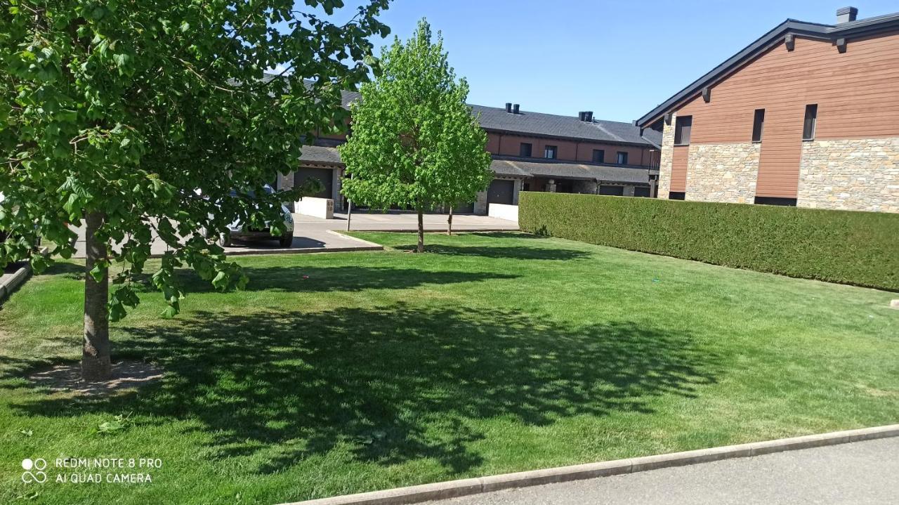 Les Isards Apartamento Bourg-Madame Exterior foto